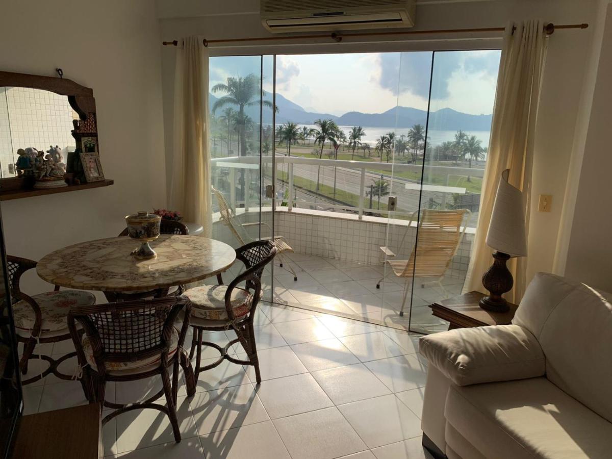 Apartamento Em Caraguatatuba Em Frente A Praia Exterior photo