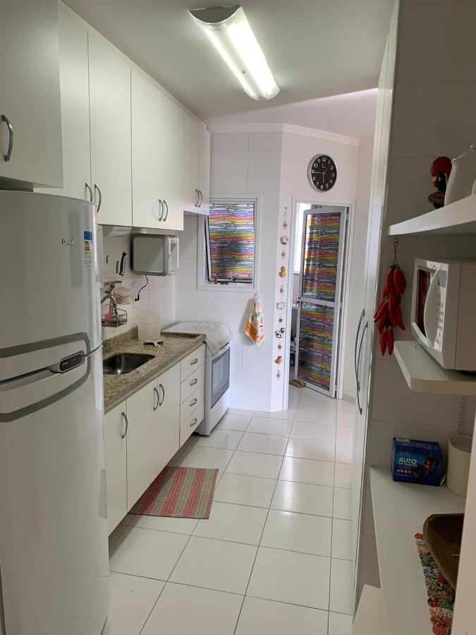 Apartamento Em Caraguatatuba Em Frente A Praia Exterior photo